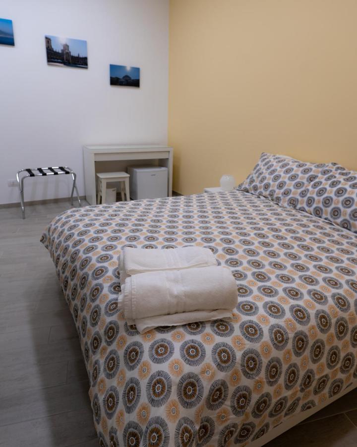 Hotel Dimora Cavour Neapel Exterior foto